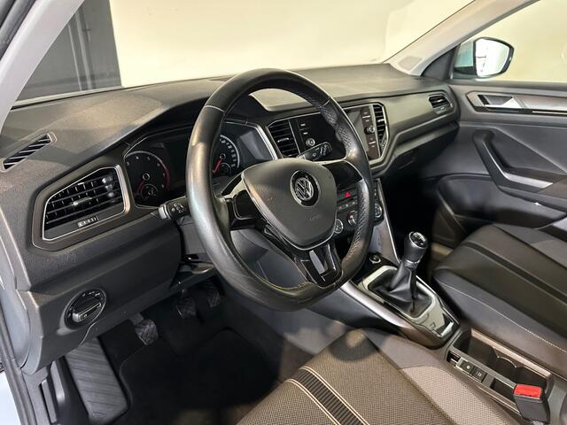 Volkswagen T-Roc 1.0 TSI STYLE STOELV LM VELGEN PDC ISOFIX 6BAK ALL-IN!