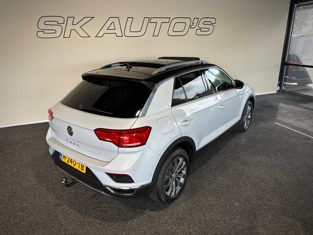 Volkswagen T-Roc 1.5 TSI STYLE BNS NAP l PANO l TREKHAAK l CLIMA l NAVI l LMV l