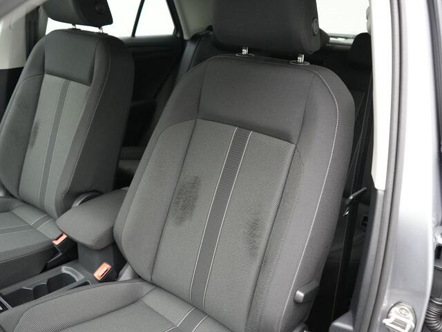 Volkswagen T-Roc 1.0 TSI 110 pk Life Business | LED | Achteruitrijcamera | Park Assist | Climatronic 2-zone | Adaptive Cruise Control | 18 inch