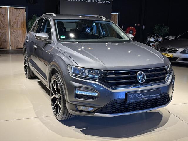 Volkswagen T-Roc 1.0 TSI Style Navi|Led|Cruis|Clima Grijs