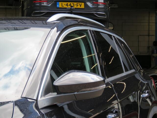 Volkswagen T-Roc 1.0 TSI 115pk STYLE / Digitaal dash. / Led / Elec.achterklep / Camera / 17 Inch / BOVAG garantie