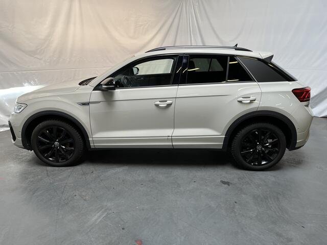 Volkswagen T-Roc 1.5 TSI R-Line / AUTOMAAT/ 2X R-LINE/ MATRIX/ 18" LMV/ DIGITAL DASH/ APP-CONNECT/ PARK. SENSOREN/ CLIMA/ STOEL VERWARM./ DAB/ RIJ-MODI