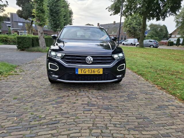 Volkswagen T-Roc 2.0 TSI 4Motion Sport automaat