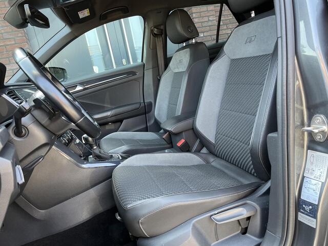 Volkswagen T-Roc 1.5 TSI R-LINE VIRTUAL DASBOARD | TREKHAAK AFN. | ELEC. A. KLEP | NAV | ADAPTIVE CRUISE CONTROL | CAMERA