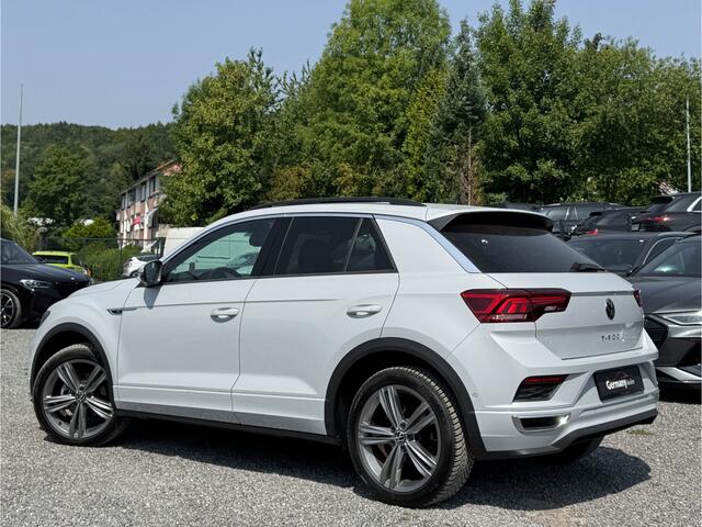 Volkswagen T-Roc 1.5TSI R-Line Pano Keyless ACC Dodehoek Zetels Trekhaak