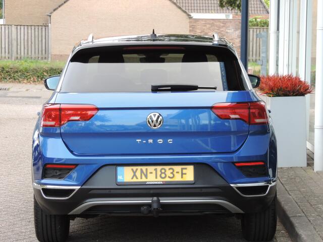 Volkswagen T-Roc 1.5 TSI Style DSG - Camera | DAB | PDC v+a | Alarm | Trekhaak