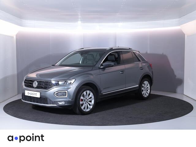 Volkswagen T-Roc 1.5 TSI Sport 150 pk | Navigatie | Parkeersensoren | Adaptieve cruise control | Autom. airco | Executive pakket |