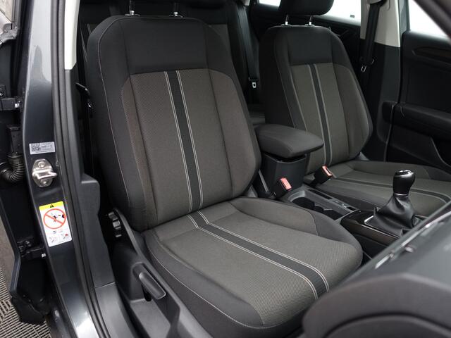 Volkswagen T-Roc 1.0 TSI Advance+ Xenon Led, CarPlay, Android Auto, Virtual Cockpit, Acc Cruise, Park Assist