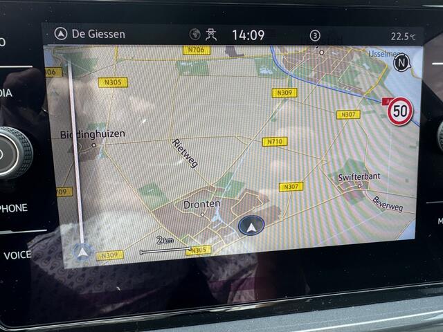 Volkswagen T-Roc 1.5 TSI Style Trekhaak | Massage | Stoelverw.