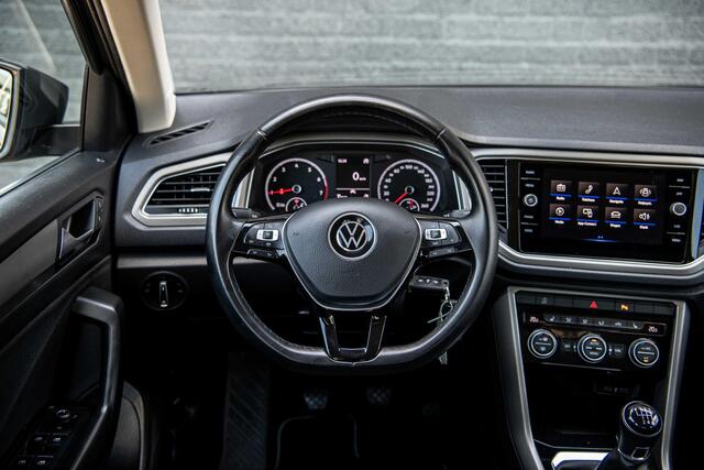 Volkswagen T-Roc 1.0 TSi 110 pk Style | Full LED | Trekhaak | Winter