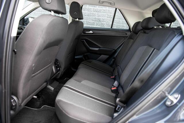 Volkswagen T-Roc 1.0 TSi 110 pk Style | Full LED | Trekhaak | Winter