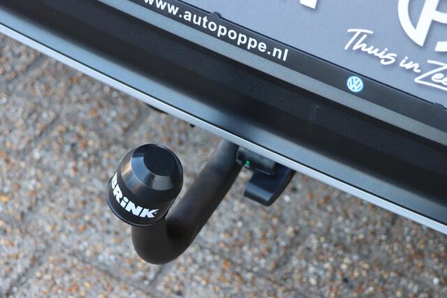 Volkswagen T-Roc 1.5 TSI 150pk DSG Sport Multimedia Executive Sport