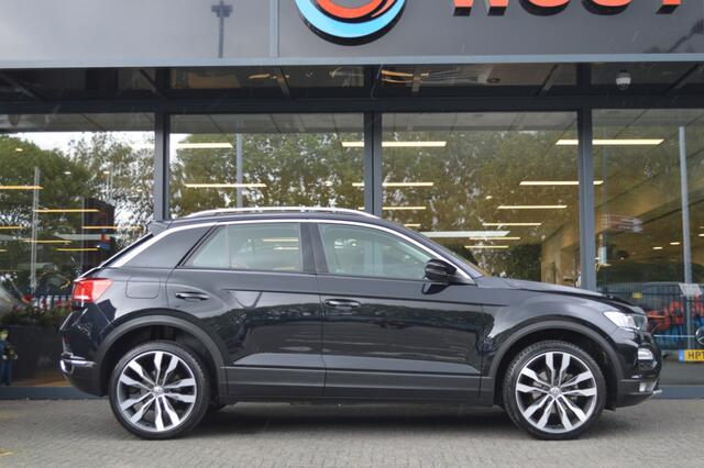 Volkswagen T-Roc 1.0 TSI Style Navi Acc CarPlay Pdc