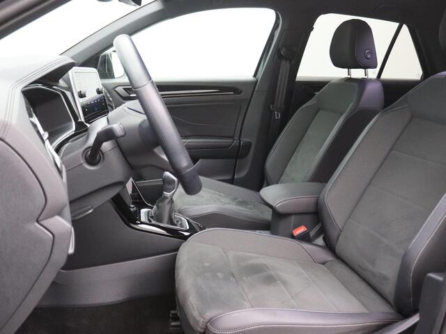 Volkswagen T-Roc 1.0 TSI R-Line Business 110PK Adaptieve Cruise Control, Stoelverwarming, Achterruitrijcamera, Navi, Full LED, 17" LM Velgen