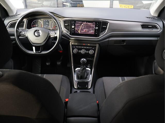 Volkswagen T-Roc 1.0 TSI Style | ACC | Org. NL | Carplay | Navi | Clima |