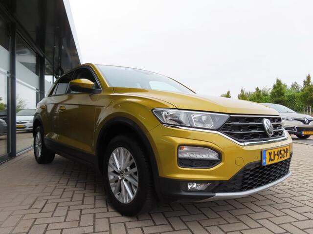 Volkswagen T-Roc 1.0 TSI Style Ecc Navi2x Pdc Trekhaak 2018