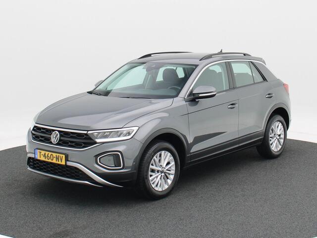 Volkswagen T-Roc 1.5 TSi Life 150 Pk Automaat | Adaptive Cruise | Carplay | Camera | Parkeersensoren | Privacy Glass | LED | 16 Inch | 62.094 Km