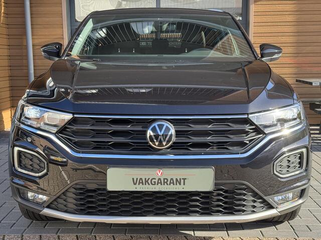 Volkswagen T-Roc 1.5 TSI Sport,Trekh,Cruise,Apple,Cam