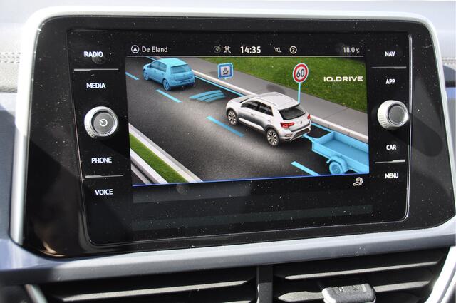 Volkswagen T-Roc 1.5 TSI Style NAVI IQ Light Trekhaak