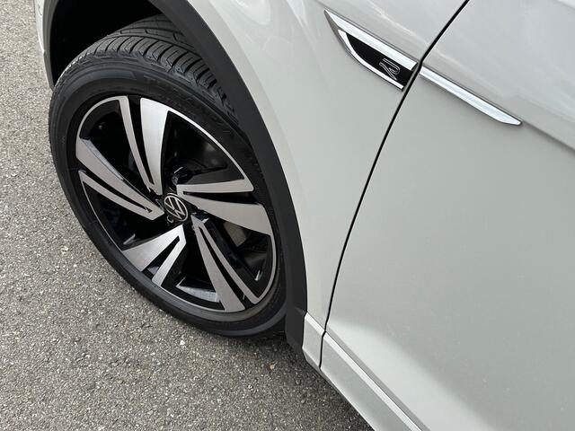 Volkswagen T-Roc 1.5 TSI 150pk DSG R-Line | Camera | Keyless | Elek. Achterklep | Dode hoek | Rijklaar incl. 1 jaar Bovag garantie