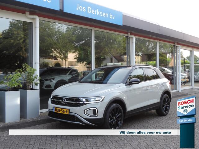 Volkswagen T-Roc 1.5 TSI Black Style DSG - Camera | ACC | Matrix LED | CarPlay | Park Assist | Elek. klep | Massage