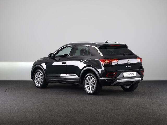 Volkswagen T-Roc 1.5 TSI Style 150 PK DSG | Trekhaak afneembaar | Navigatie | Stoel verwarming en massage | Alcantara |
