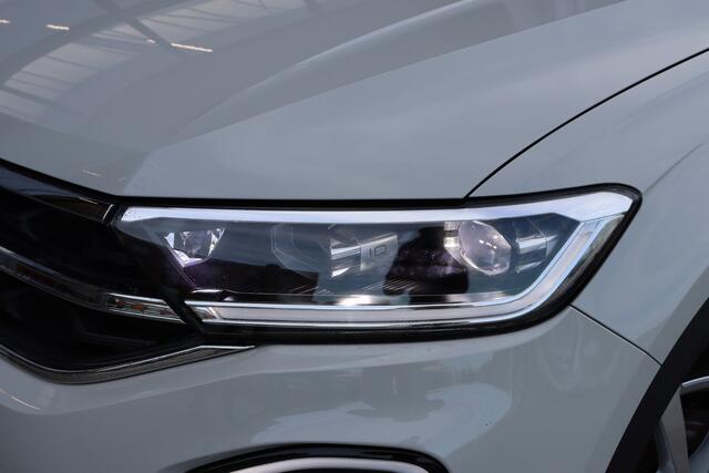 Volkswagen T-Roc 1.5 TSI Style | Camera | ACC | DAB | Fabrieksgarantie |