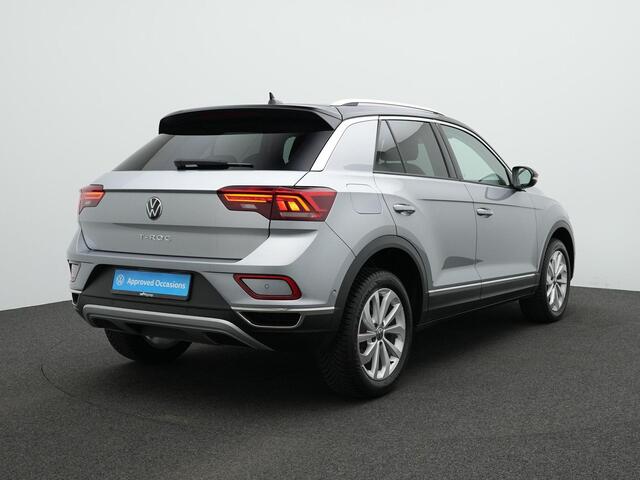 Volkswagen T-Roc 1.5 TSI 150 pk DSG Style | LED koplampen | Stoelverwarming | ErgoActive bestuurdersstoel | Afn. Trekhaak | Carplay | Adaptive Cruise | Park assist | 17 inch