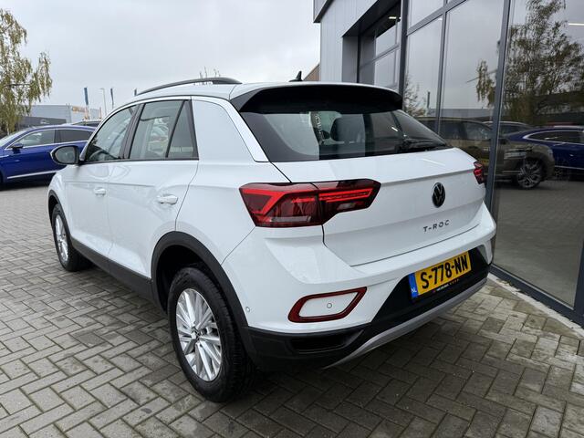 Volkswagen T-Roc 1.0 TSi 110 Pk Life Business | Carplay | Parkeersensoren | Stoel Verwarming | Leder Stuur | Climate Control | Digitaal Dashboard | LED | 16 Inch | 73.415 Km