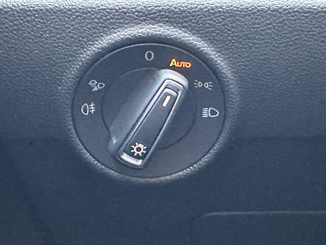 Volkswagen T-Roc 1.5 TSI 150pk DSG Style | Trekhaak | Navi | IQ light | Adapt. Cruise | Rijklaar incl. garantie