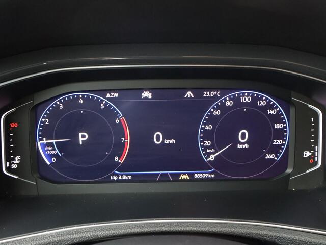 Volkswagen T-Roc 1.5 TSI Sport Business R | 150 PK | Automaat | Panoramadak | Beats audio | R-Line |