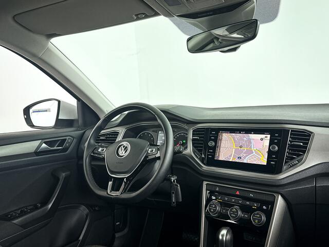 Volkswagen T-Roc 1.5 TSI Style Business | Stoelverwarming | Parkeercamera | Navigatie
