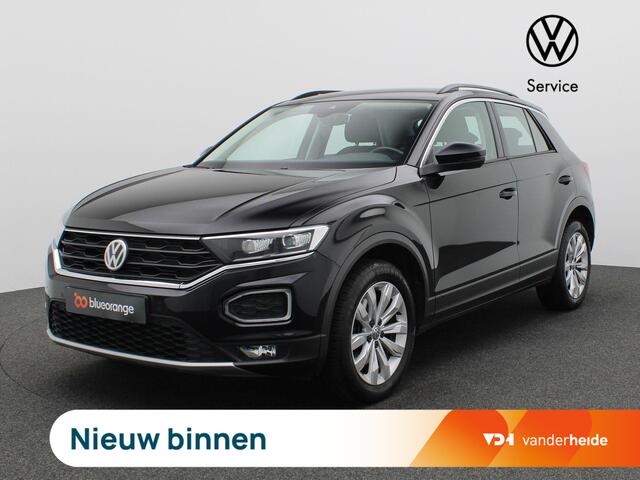 Volkswagen T-Roc 1.5 TSI Style 150PK DSG Adaptieve Cruise Controle, Trekhaak, Achteruitrijcamera, Alarm, DAB+, Clima, Navi, Full LED verlichting, 17" LM Velgen