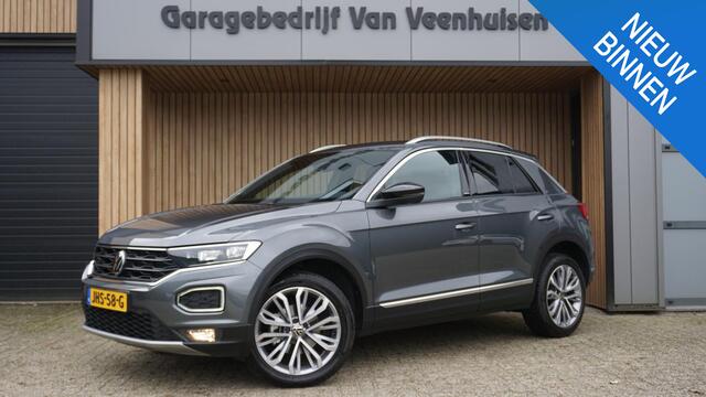 Volkswagen T-Roc 1.5 TSI 150pk DSG United Virtual Cockpit Trekhaak LED 18inch LM Adaptive Cruise *Zeer Nette T-Roc* 53698km!