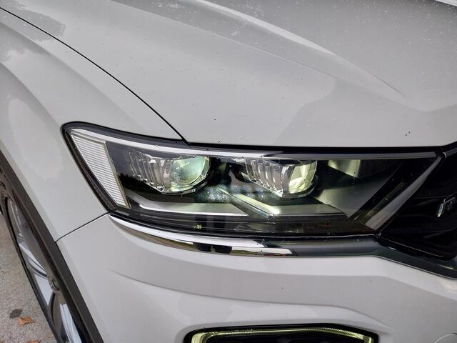 Volkswagen T-Roc 1.5 TSI Sport Business R Line VIRTUAL COCKPIT ADAPT CRUISE CAMERA PARK ASSIST HALF LEER LED NAVI ECC TREKHAAK