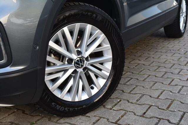 Volkswagen T-Roc 1.0 TSI Life | DAB | Carplay | Winterpakket |