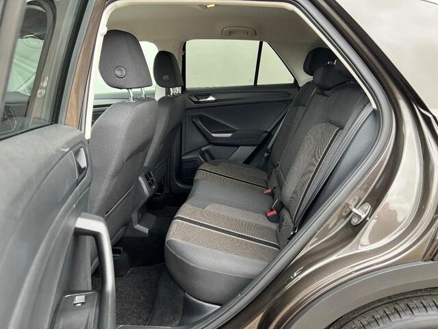 Volkswagen T-Roc 1.5 TSI 150 PK | DSG | Style | NL auto van 1e eigenaar | Dealeronderh. | Nieuwstaat