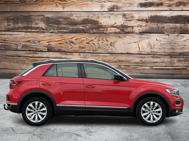 Volkswagen T-Roc 1.5 TSI Sport | Nieuwstaat | Full Options | Eerste Eigenaar