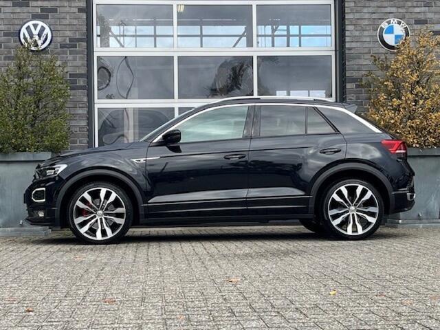 Volkswagen T-Roc 1.5 TSI AUT. SPORT R-LINE BEATS - VIRTU - PANO. DAK - TREKH.