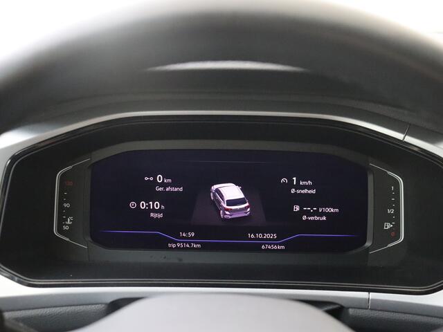 Volkswagen T-Roc 1.5 TSI Life 75 Edition | Trekhaak | Navigatie | Carplay | Dig. Cockpit |