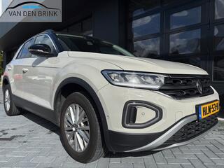 volkswagen-t-roc-1.5-tsi-life