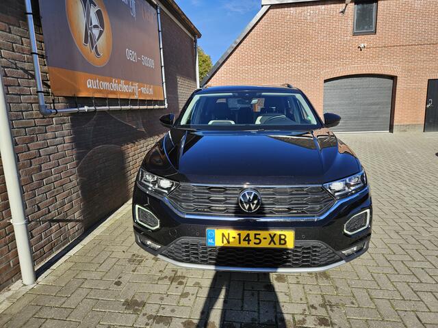 Volkswagen T-Roc 1.5 TSI Sport