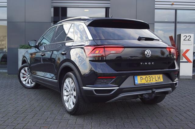 Volkswagen T-Roc 1.5 TSI DSG Sport 150pk / Trekhaak / Navi / Camera / El. Achterklep /PDC