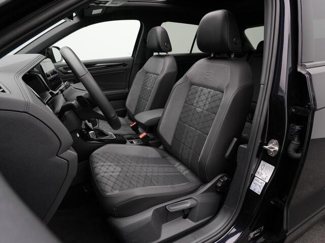 Volkswagen T-Roc 1.5 TSI 150 pk DSG R-Line | Panoramadak | Parkeersensoren voor/achter | Adaptive Cruise