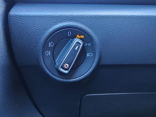 Volkswagen T-Roc 1.5 TSI Sport Business R | Automaat | Trekhaak | Lane Assist | Blind Spot | LED | Navi | ACC | PDC | Winterpakket | Virtual Cockpit |