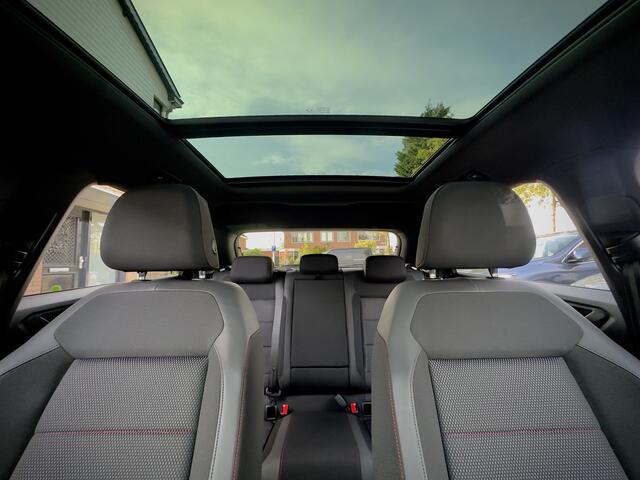 Volkswagen T-Roc 1.5 TSI ACTIE! BETAAL NU 15950 50/50 DEAL 2JR RENTEVRIJ FINANCIEREN