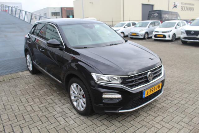 Volkswagen T-Roc 1.5 TSI Sport