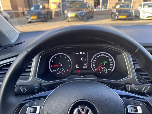 Volkswagen T-Roc 1.5 TSI Style | Automaat | Navigatie | Cruise Control adaptief | Trekhaak