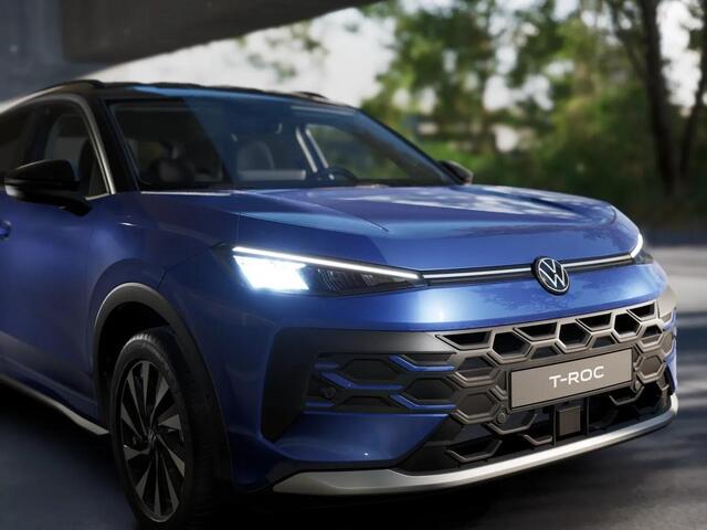 Volkswagen T-Roc Life First Edition 1.5 eTSI 85 kW / 116 PK SUV 7 v | Comfort Pakket | Zwart dak