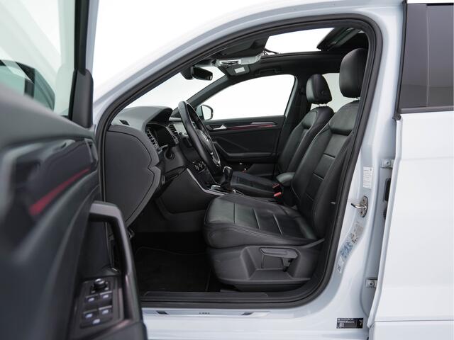 Volkswagen T-Roc 1.5 TSI Sport Business R-Line Aut. *PANO | FULL-LEATHER | FULL-LED | ADAPTIVE-CRUISE | DIGI-COCKPIT | NAVI-FULLMAP | HEATED-SPORTSEATS | AMBIENT-LIGHT | PRIVACY-GLASS | DAB+ | CARPLAY | SHIFT-PADDLES | 18''ALU*